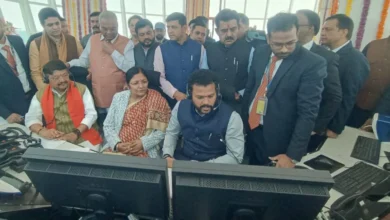 22 12 2024 aviation minister in atc tower 20241222 13939