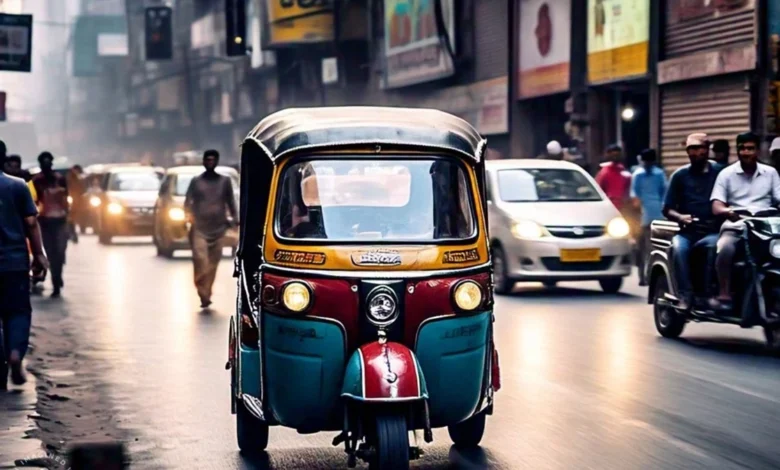27 12 2024 overloaded auto rickshaw