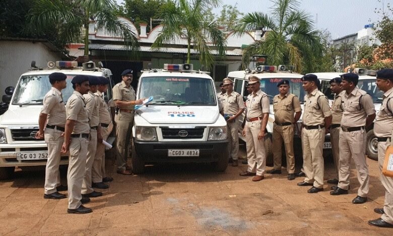 2 12 26 27 Raipur Police 1 H@@IGHT 500 W@@IDTH 890