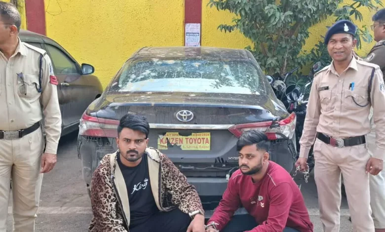 लग्जरी कार चोरी करने वाले 2 आरोपी गिरफ्तार, एक अन्य की तलाश जारी 1 CHOR