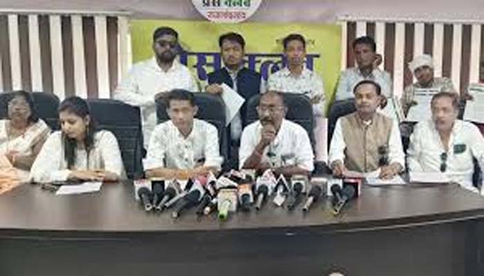 Resignation of Congress President: कांग्रेस को लगा बड़ा झटका, जिला अध्यक्ष ने दिया इस्तीफा