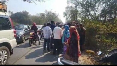 Road accident in Bilaspur: ऑटो और स्कूटी के बीच जबरदस्त टक्कर, युवक-युवती गंभीर रूप से घायल