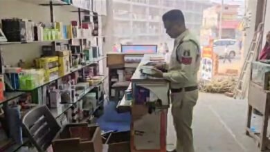 terror of thieves: इलेक्ट्रॉनिक्स शॉप में लाखों की चोरी, जांच में जुटी पुलिस