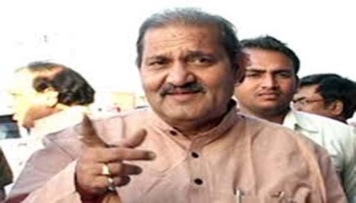 Ruckus over OBC reservation in Chhattisgarh: कांग्रेस के दिग्गज नेता ने कहा- सरकार ने 50 फीसदी आरक्षण देने का किया था वादा, लेकिन बस्तर और सरगुजा में पत्ता साफ कर दिया