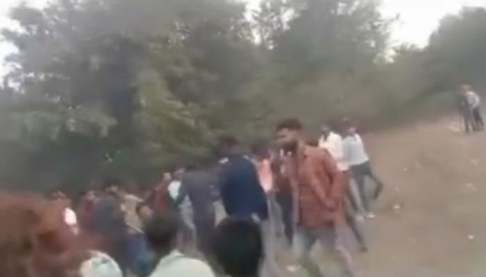 murder at the fair: मेले में युवक की चाकू मारकर हत्या, मामूली विवाद में चाकू मारकर उतारा मौत के घाट