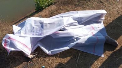 Dead body found in the canal: नहर में तैरती मिली युवक की लाश, हत्या की आशंका