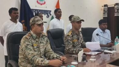 Naxalites surrendered: ताड़मेटला कांड में शामिल 4 हार्डकोर नक्सलियों ने किया समर्पण, 32 लाख का था इनाम