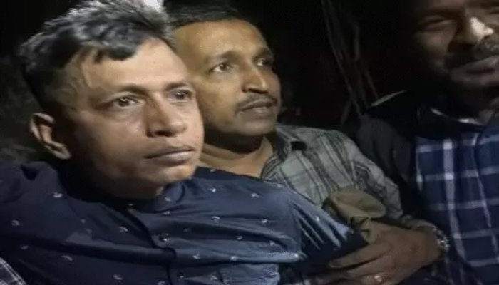 SAIFALI KHAN ATTACK: वारदात के दिन घर में घुसने वाला एक आरोपी गिरफ्तार, चाकू किसने मारा पता लगाने पूछताछ 1 SAIFALI KHAN ATTACK: वारदात के दिन घर में घुसने वाला एक आरोपी गिरफ्तार, चाकू किसने मारा पता लगाने पूछताछ