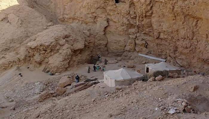 Egypt Archaeologist Research: मिस्र में 18वें राजवंश की मूर्तियां, मकबरा, आर्कियोलॉजिस्ट करेंगे रिसर्च