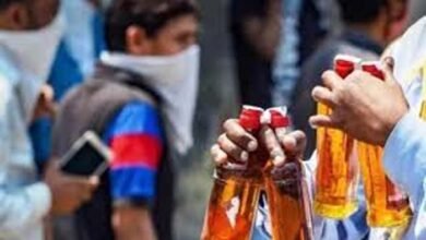 Liquor in Election: चाचा को चुनाव जीताने भतीजे ने मंगाया शराब का जखीरा, 35 पेटी शराब के साथ 5 गिरफ्तार