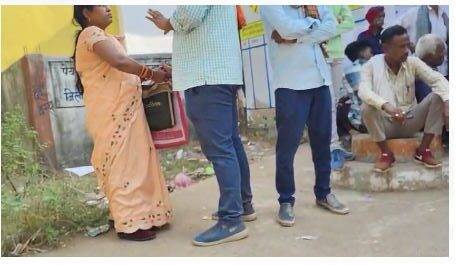 BJP's politics : क्या बीजेपी की राजनीति अब महिलाओं को धमकाने और दबाने तक सीमित रह गई है? 1 Capturefghjh e1738826252976