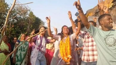 Strange case in Dhamtari: महिला प्रत्याशी ने हार के बाद भी धूमधाम से निकाली रैली, जनता का जताया आभार