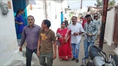 Municipal body elections: निर्दलीय प्रत्याशी सतीश दुबे का वार्ड 66 में दबदबा, मिल रहा अपार जन समर्थन