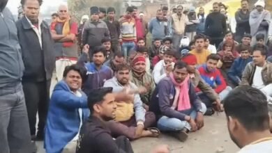 डंपर ने लोडिंग वाहन को मारी टक्कर, 5 की मौत, 8 घायल