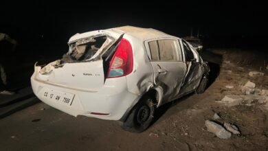 ड्रायवर को आई झपकी, सड़क हादसे में पति-पत्नी की मौत