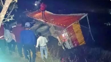 बालू लदा ट्रक ऑटो से टकराया, 7 की मौत