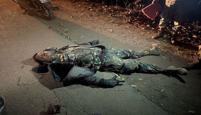 चुनाव ड्यूटी से लौट रहे आरक्षक की मौत 1 चुनाव ड्यूटी से लौट रहे आरक्षक की मौत