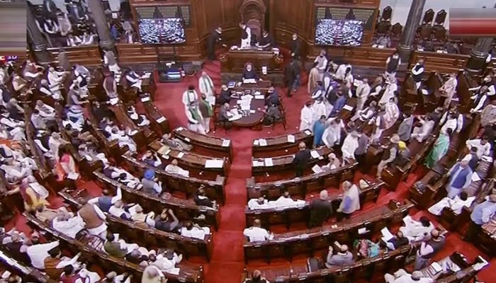 केंद्रीय कैबिनेट ने वक्फ बिल में 14 बदलावों को मंजूरी, संसद सत्र में पेश किया जा सकता बिल 1 image 2025 02 27T111035.886