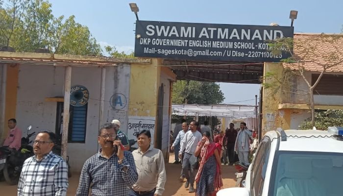 त्रिस्तरीय पंचायत चुनाव का अंतिम चरण, निर्वाचन संबंधी सभी तैयारियां पूरी 1 शासन के सभी दावे हो रहे फेल जलकुंभी और गंदे पानी से पटा अरपा नदी