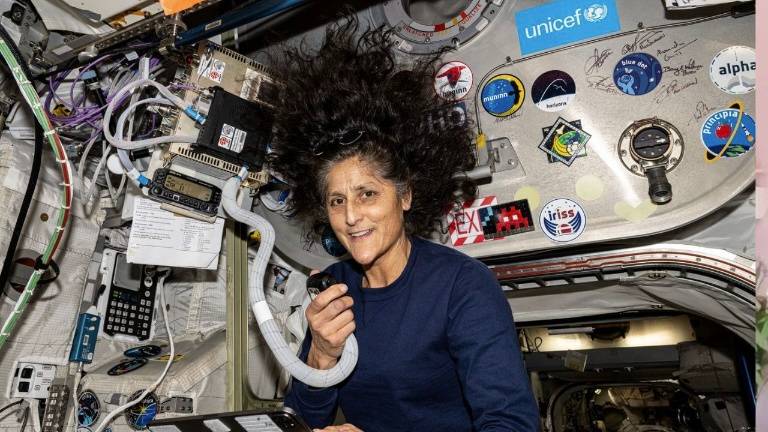 जानिए क्या है अंतरिक्ष स्टेशन? जहां 9 महीने से फंसी थी सुनीता विलियम्स 1 IMG 20250318 070543