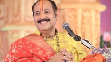 Pandit Pradeep Mishra