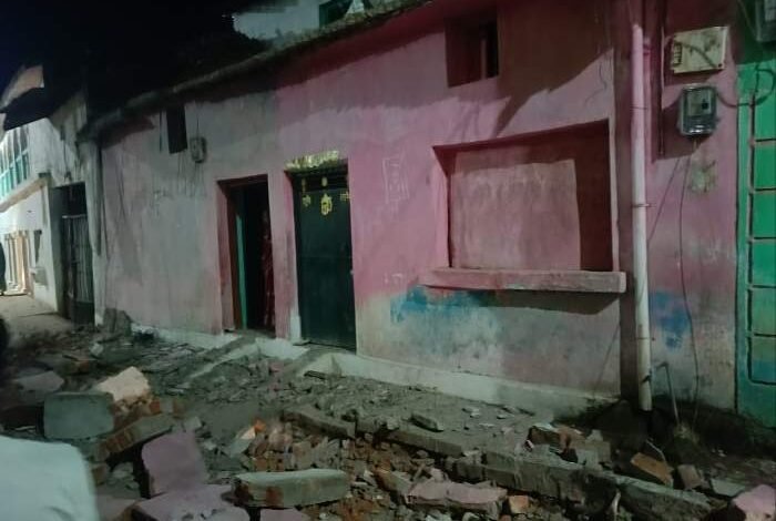 मस्तूरी:बैंड-डीजे की तेज ध्वनि से मकान का छज्जा गिरा, पांच घायल, एक की मौत 1 befunky 2025 2 1 11 16 24 1