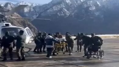 उत्तराखंड एवलांच में फंसे मजदूंरों को बचाने का रेस्क्यू तीसरे दिन भी जारी; 50 का सेना ने किया रेस्क्यू, 4 की मौत