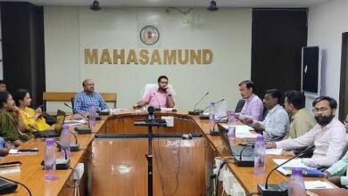 महासमुंद: कलेक्टर ने राजस्व अधिकारियों की बैठक में दी जरूरी निर्देश 9 resized image new
