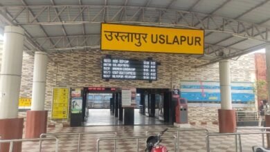 ट्रैन के ऑयल टैंकर से पेट्रोल का हुआ रिसाव, यात्रियों की सतर्कता से टला बड़ा हादसा