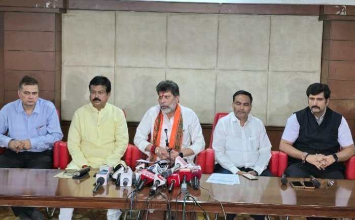 BJP's press conference: बीजेपी प्रदेश में चलाएगी वक्फ सुधार जनजागरण अभियान, 1 से 10 मई तक विभिन्न कार्यक्रमों का आयोजन 1 बीजेपी प्रदेश में चलाएगी वक्फ सुधार जनजागरण अभियान, 1 से 10 मई तक विभिन्न कार्यक्रमों का आयोजन