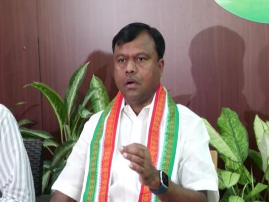 Caste Census: PCC चीफ दीपक बैज का भाजपा पर हमला, कहा- राहुल गांधी के दबाव में मोदी सरकार जातिगत जनगणना कराने को हुई बाध्य 1 PCC चीफ दीपक बैज का भाजपा पर हमला, कहा- राहुल गांधी के दबाव में मोदी सरकार जातिगत जनगणना कराने को हुई बाध्य