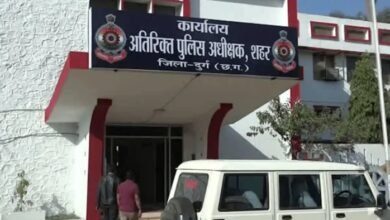 आतंकी हमले के बाद संदिग्धों की तलाश शुरू, कई जगहों पर छापामार कार्रवाई