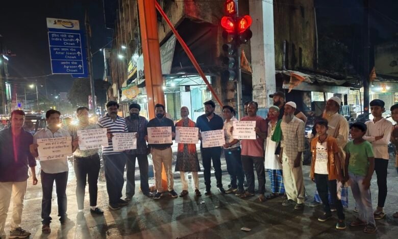 वक्फ बोर्ड बिल का समर्थन, भाजपा कार्यकर्ताओं ने मनाई खुशी 1 IMG 20250402 203334