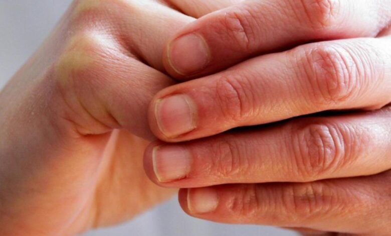 क्या आपकी उंगलियां भी कांपती है? जानें क्यों ? 1 collage maker 14 nov 2022 04.44 pm 1 sixteen nine