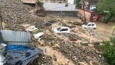 रामबन में लैंडस्लाइड और बाढ़ से तबाही, 3 की मौत, कई घर तबाह, NH-44 बंद 9 image 2025 04 20T134858.841