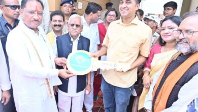CM साय ने अटल विहार योजना के तहत किया 226 आवासों का लोकार्पण, सौंपी सपनों के घर की चाबी