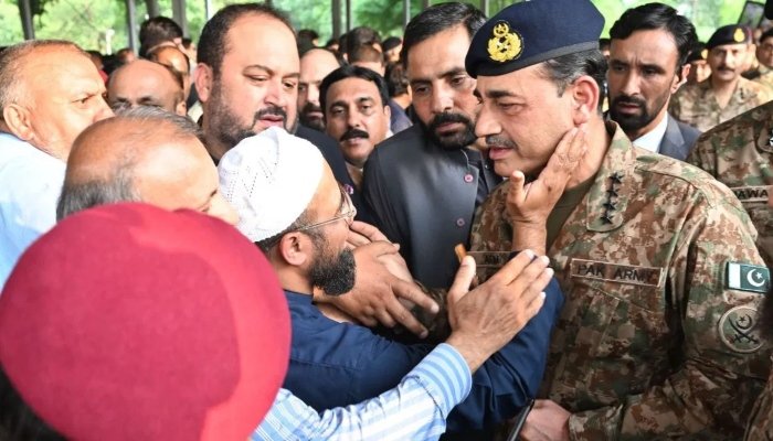 पाकिस्तान को झटका: बलूच लड़ाकों ने केच और पंजगुर पर किया कब्जा 1 BeFunky photo 2