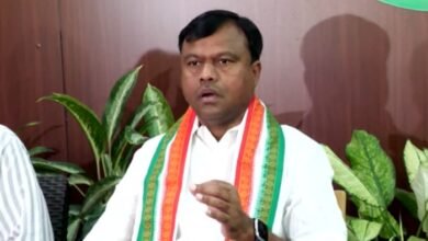 स्टील वाटर जग खरीदी, Steel water jug purchase, Tribal Development Department, ₹51,99,920 corruption case, Congress vs BJP, Mitul Kothari complaint, Deepak Baij FIR, आदिवासी विकास विभाग, ₹51,99,920 भ्रष्टाचार मामला, कांग्रेस बनाम भाजपा, मितुल कोठारी शिकायत, दीपक बैज एफआईआर,