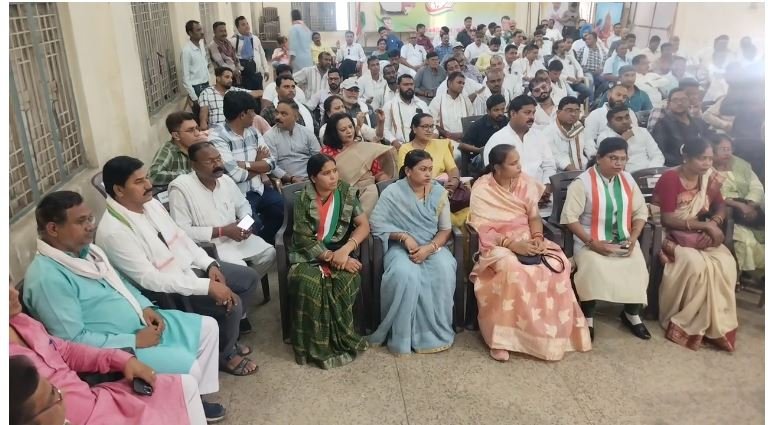 8 मई को कांग्रेस का "संविधान बचाओ आंदोलन", उमेश पटेल ने की प्रेस वार्ता 1 FGDEGRDG