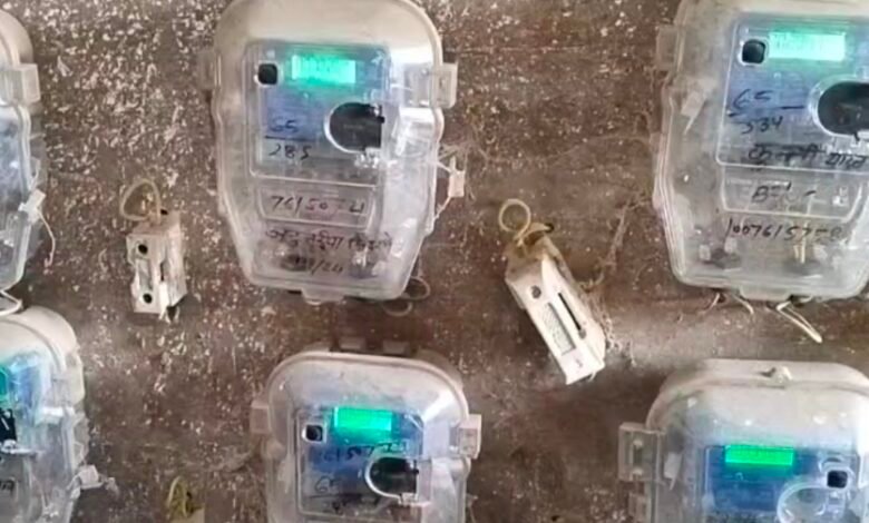 स्मार्ट मीटर बना उपभोक्ताओं के लिए सिरदर्द, बिल 10 गुना तक बढ़ा 1 IMG 20250511 154619