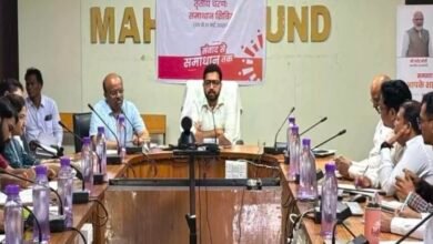 बाढ़ से निपटने कलेक्टर ने की तैयारियों की समीक्षा, 1 जून से महासमुंद में 24 घंटे कंट्रोल रूम होगा सक्रिय 4 IMG 20250522 144930