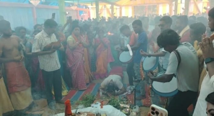 महाकुंभम के साथ मरिमाई पूजा उत्सव का हुआ आयोजन, 21 प्रकार के पकवानों का लगाया गया भोग
