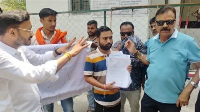 Political news: अरपापार को नगर निगम बनाने की मांग, 25 सालों से की जा रही अनदेखी 1 अरपापार को नगर निगम बनाने की मांग, 25 सालों से की जा रही अनदेखी