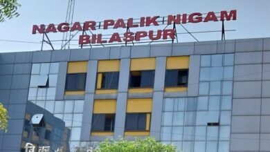 निगम प्रशासन ने लिया यू-टर्न, ठेले हटे नहीं, शर्तों के साथ वापस लौटे