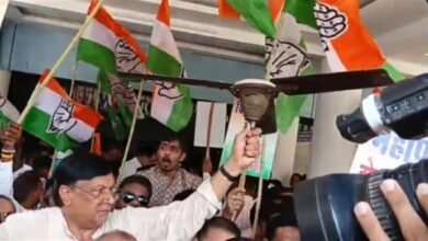 कांग्रेसियों ने किया निगम का घेराव, पानी-बिजली की किल्लत पर फूटा जनआक्रोश