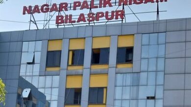 निगम अधिकारियों की मिलीभगत से हो रही कार्रवाई, तीन मंजिला अवैध निर्माण नजर से दूर