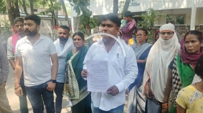 वार्ड पार्षद ने पानी की समस्या को लेकर वार्डवासियों के साथ खोला मोर्चा, निराकरण नहीं होने पर दी आंदोलन की चेतावनी