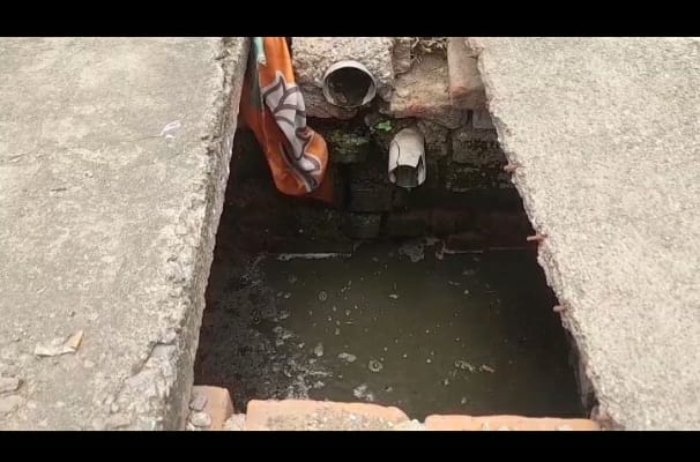 Failure of Administration: फटी पाइपलाइन और गंदा पानी, वार्ड में पीलिया का प्रकोप, प्रशासन का गैर जिम्मेदाराना रवैया 1 फटी पाइपलाइन और गंदा पानी, वार्ड में पीलिया का प्रकोप, प्रशासन का गैर जिम्मेदाराना रवैया