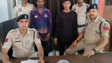 भिक्षुक की हत्या करने वाले 2 आरोपी गिरफ्तार, पत्थर से कुचलकर नशेड़ियों ने की थी हत्या