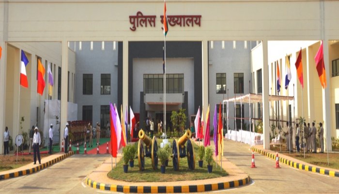 शनिवार की छुट्टी खत्म